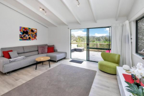 Lofty Te Haumi - Paihia Holiday Home